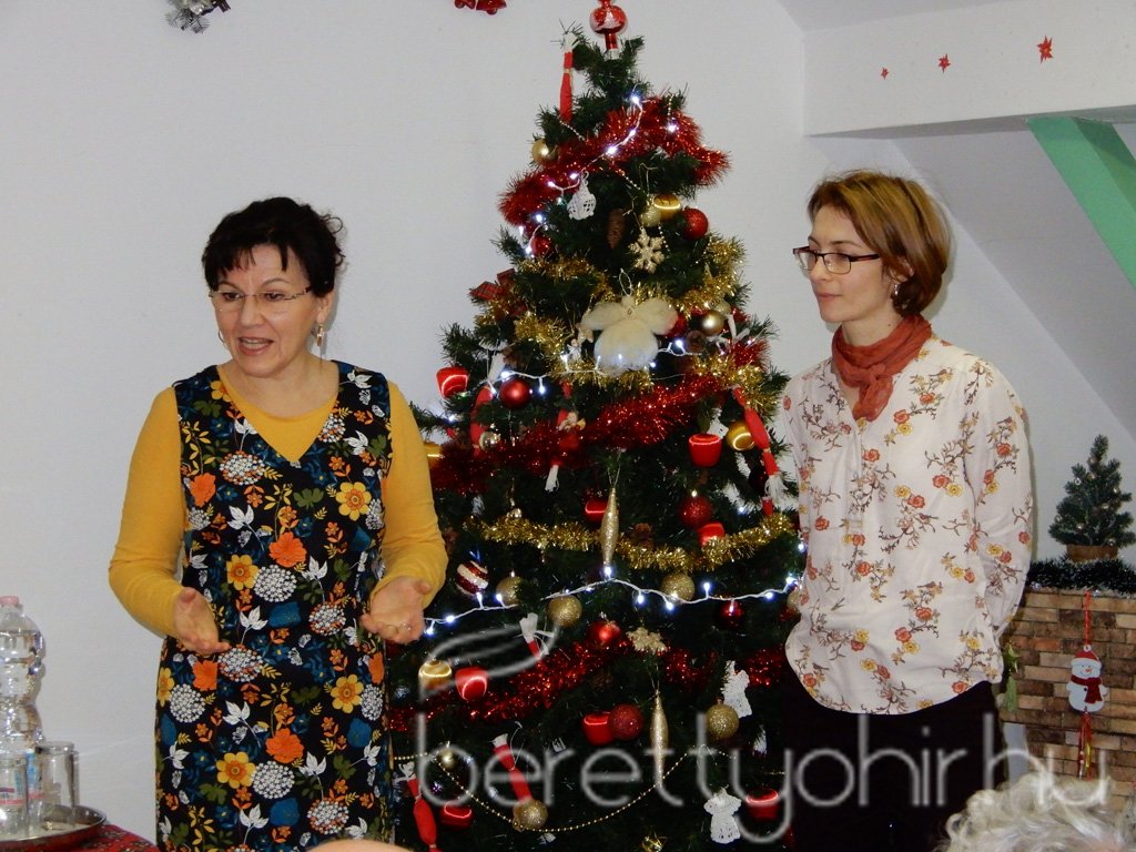 Mesét kaptak ajándékba 03